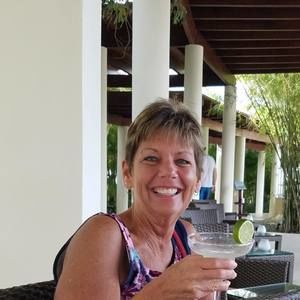 Meet your Posher, Tina